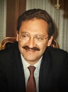 Dr. Pablo Reyes